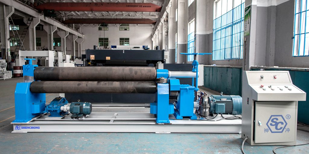 Россия Трехвалковая листогибочная машина W11-12X2000MM