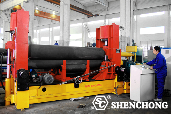 Máquina de laminação de placas de 3 rolos SW11SNC-25×2500