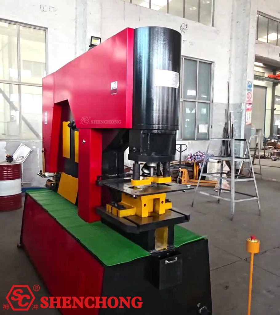 Hydraulický děrovací a stříhací stroj Q35Y-30