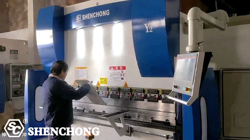 Листогибочный пресс SC CNC 160T 2500 мм