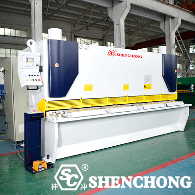 ماكينة قص الصفائح CNC عالية الدقة من SC للبيع