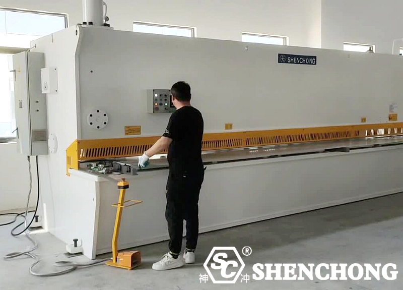 Гидравлические ножницы QC11K 8X6100MM, Таиланд