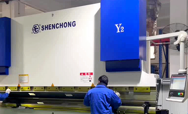 SC WSK 300t 4500 CNC press brake bending work