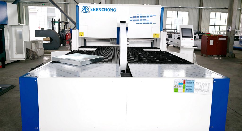 Automatická ohýbačka panelů SC-S2500 na prodej