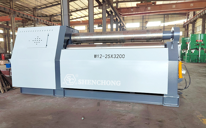 Четырехвалковый листопрокатный станок SC W12 25X3200